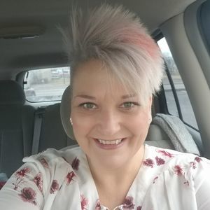 Meet your Posher, Stacy